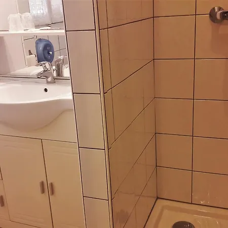 Du Parc Hotel 2*