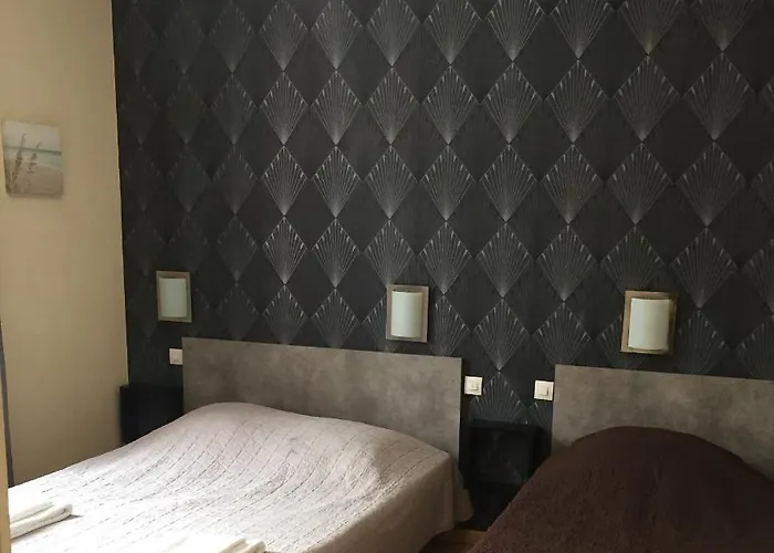 Du Parc 2* 耶尔